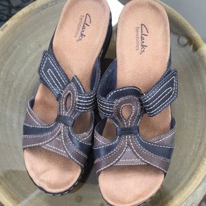 Clarks Bendables Blue & Grey Sandals 7.5